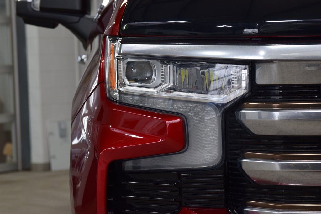 Used 2022 Chevrolet Silverado 1500 High Country image 10