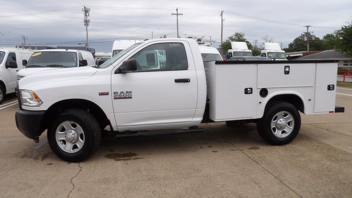 Used 2016 RAM 2500 Tradesman RWD image 5