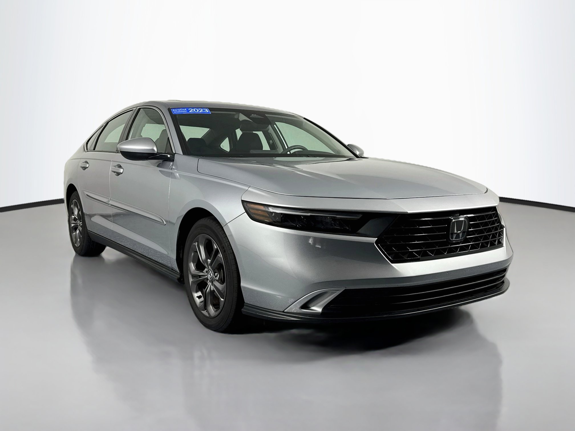 Certified 2023 Honda Accord EX image 3