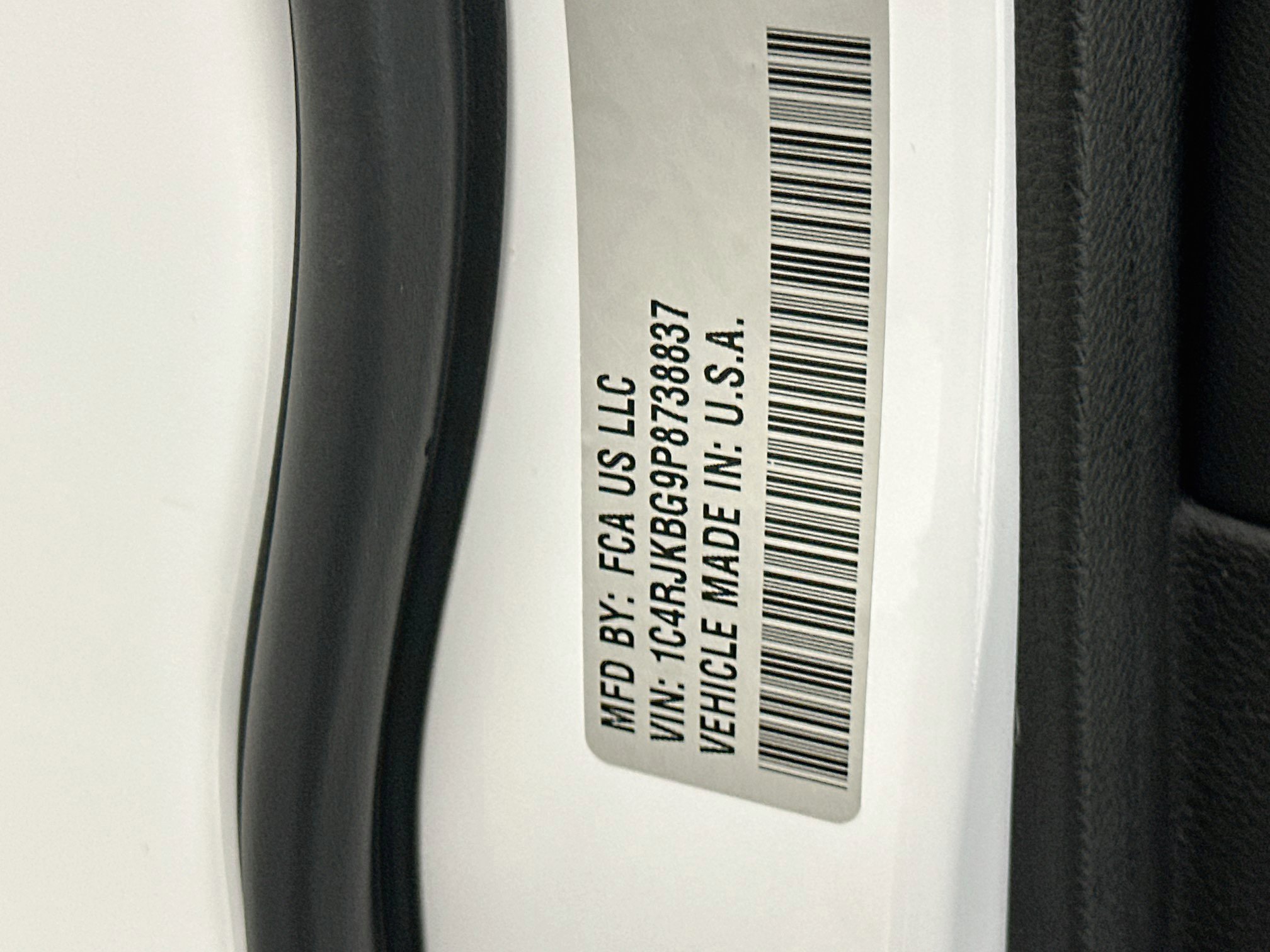 Used 2023 Jeep Grand Cherokee L Limited w/ Luxury Tech Group II AWD/4WD image 12