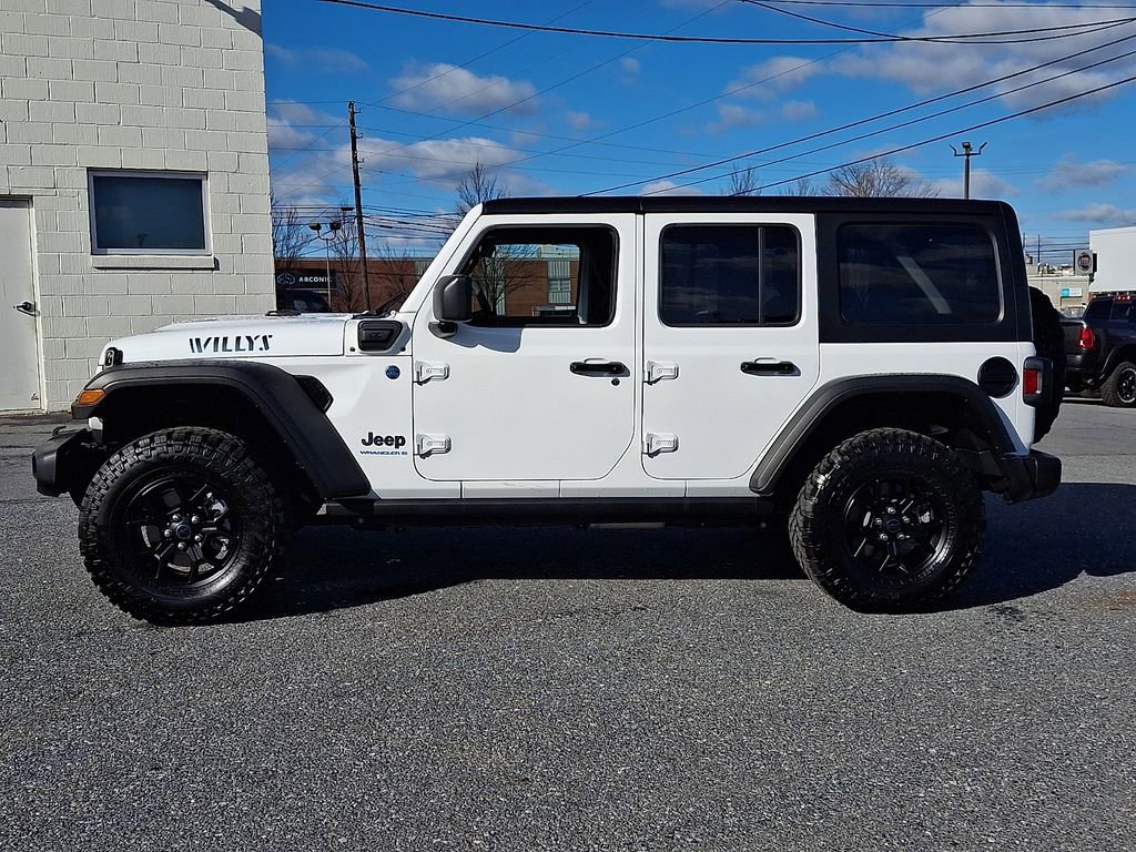Used 2025 Jeep Wrangler Unlimited Sport S 4xe image 9