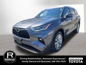 Used 2022 Toyota Highlander Platinum
