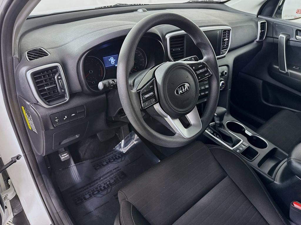 Used 2021 Kia Sportage LX w/ LX AWD Popular Package image 17
