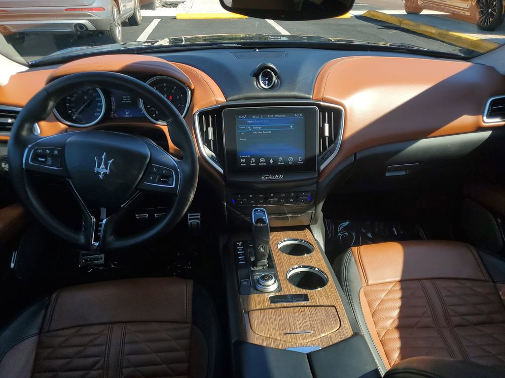 Used 2019 Maserati Ghibli S GranLusso image 15