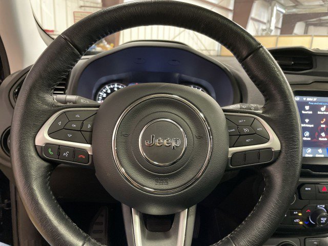 Used 2023 Jeep Renegade Altitude w/ Sun/Sound Group image 17