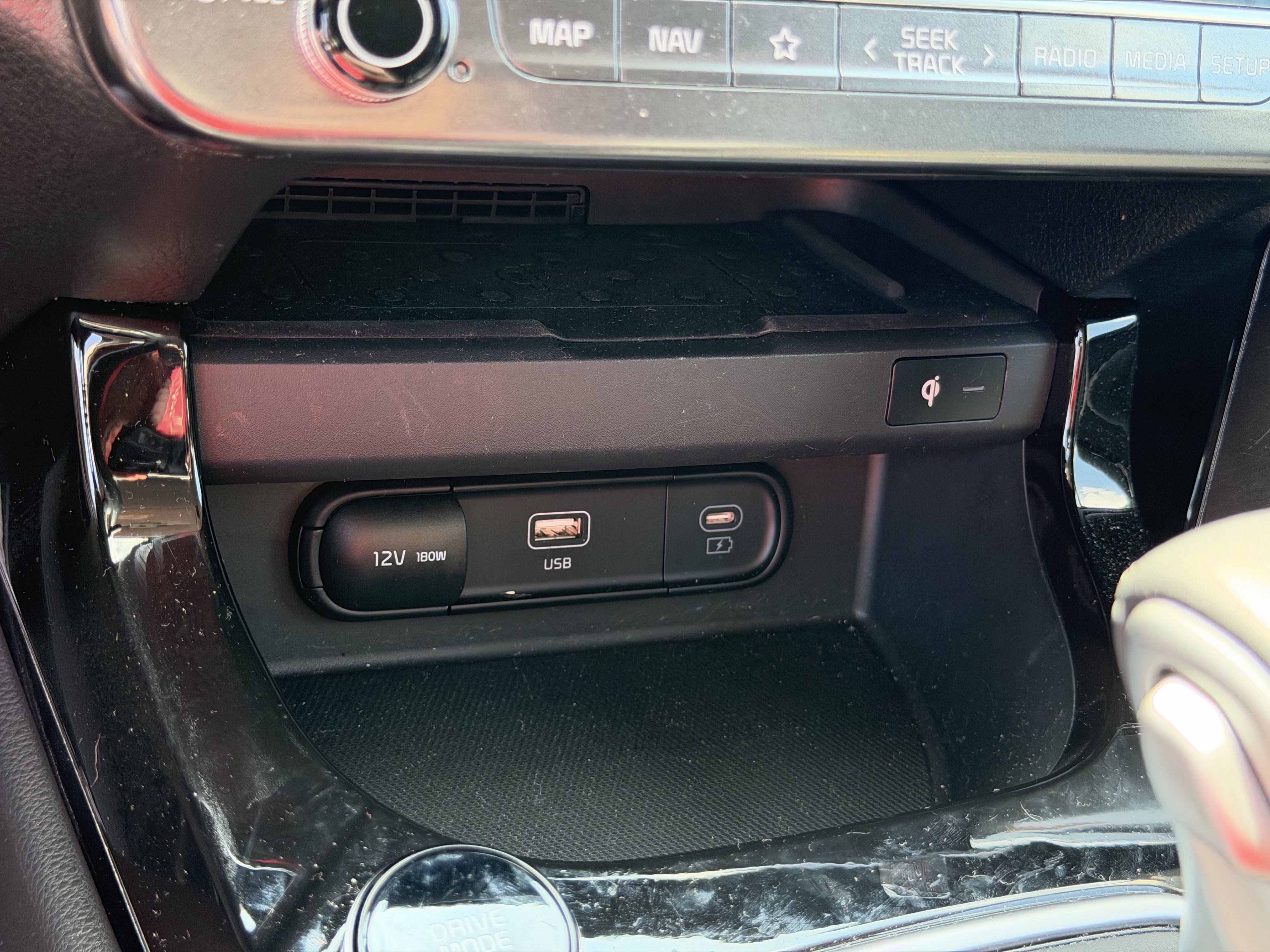 Certified 2026 Kia Seltos SX AWD/4WD image 33