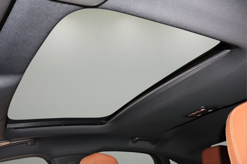 New 2024 Jaguar XF R-Dynamic SE AWD/4WD image 27