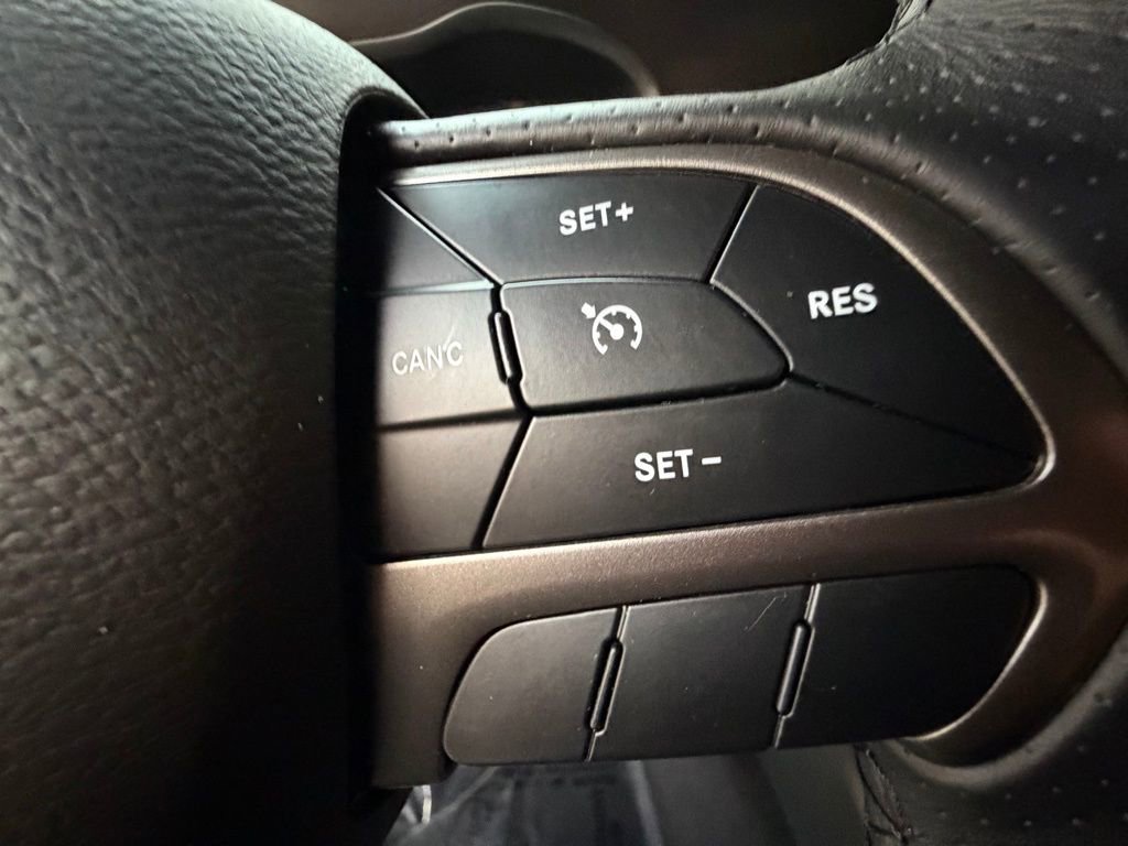 Used 2019 Dodge Charger SXT w/ Plus Group image 23