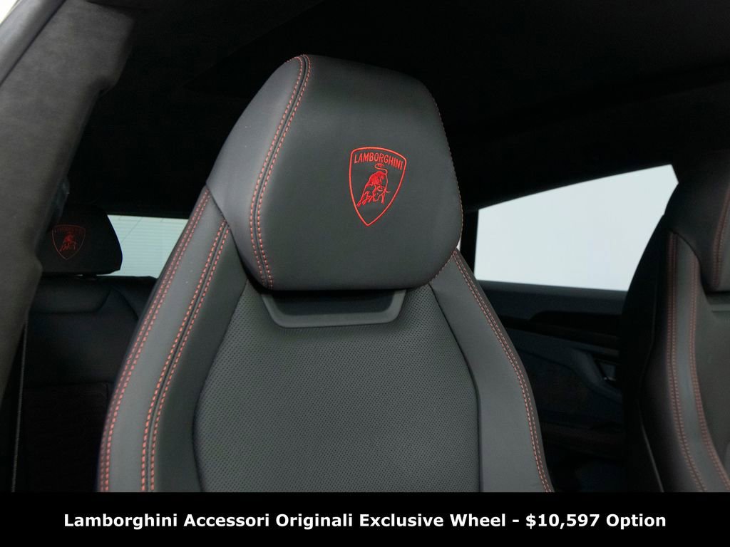 Used 2024 Lamborghini Urus S AWD/4WD image 40