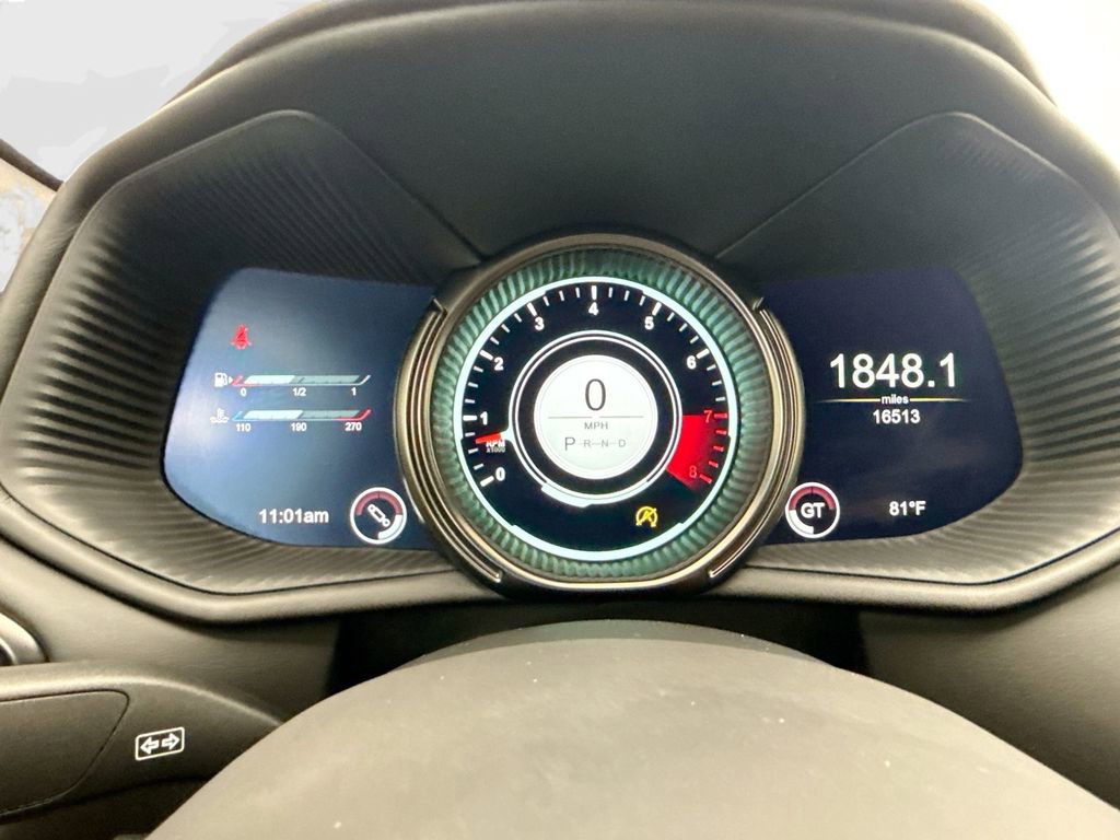 Used 2018 Aston Martin DB11 V12 RWD image 30