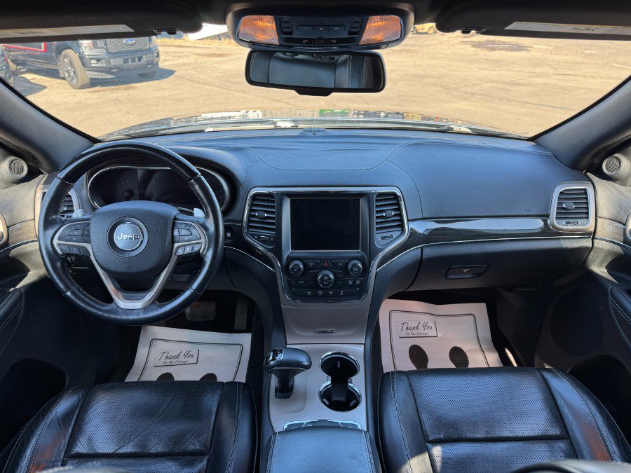 Used 2015 Jeep Grand Cherokee Overland w/ Advanced Technology Group image 21