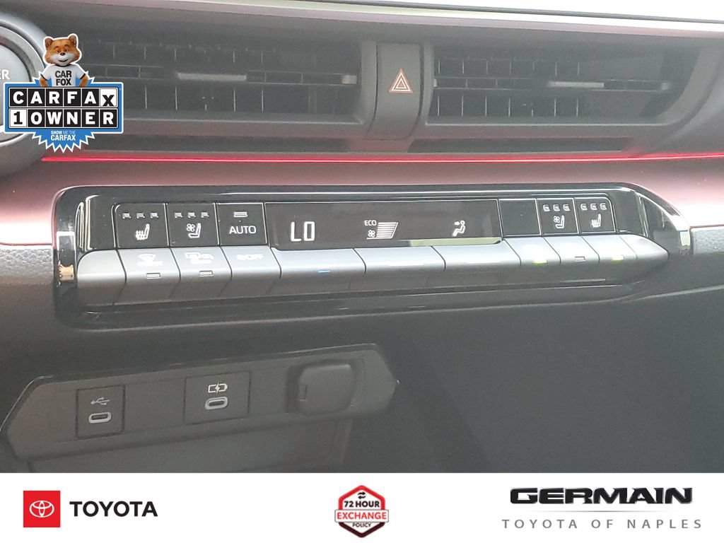 Used 2026 Toyota Prius Plug-In Hybrid w/ Limited Premium Package FWD image 32