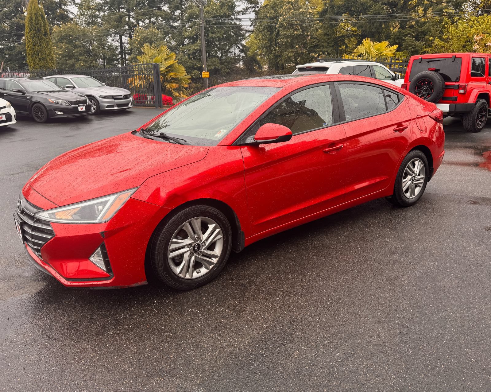 Used 2020 Hyundai Elantra Value Edition FWD image 3