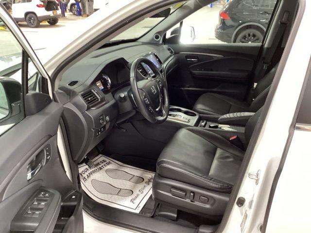 Used 2023 Honda Ridgeline RTL image 10