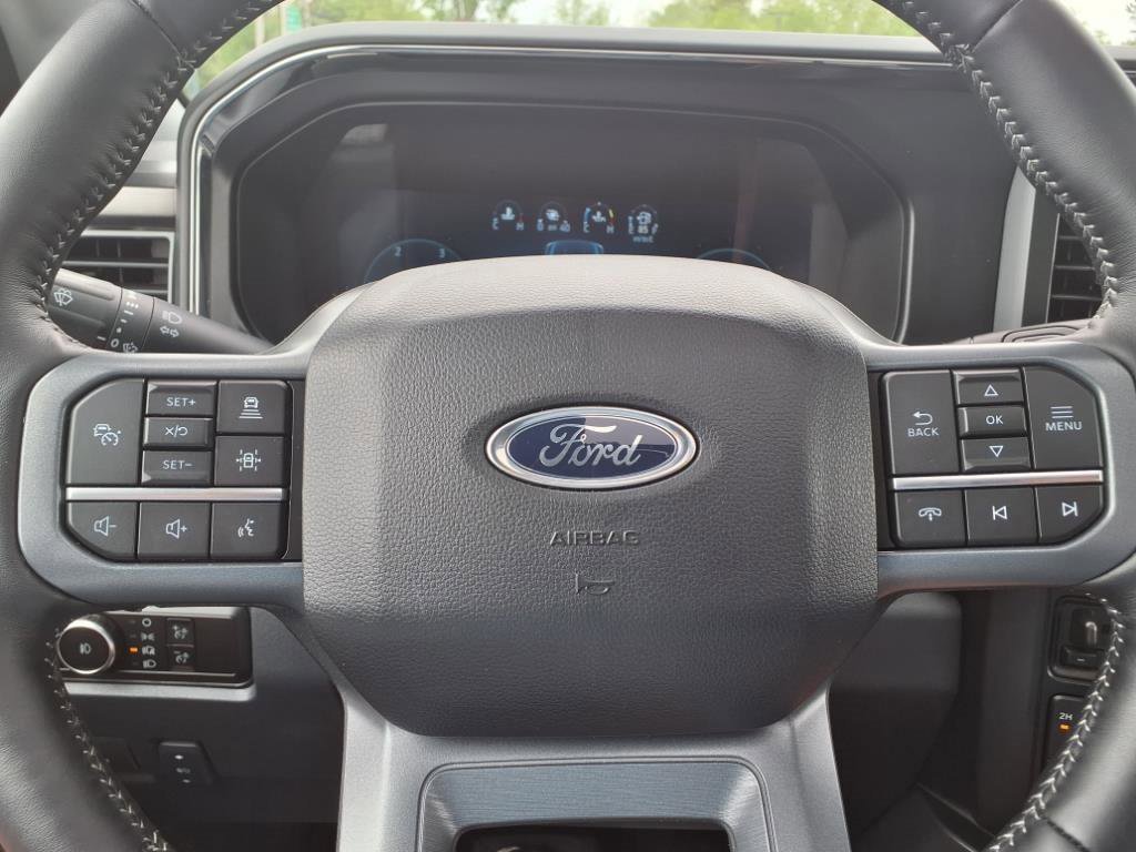 Used 2024 Ford F350 Lariat w/ Lariat Ultimate Package image 25