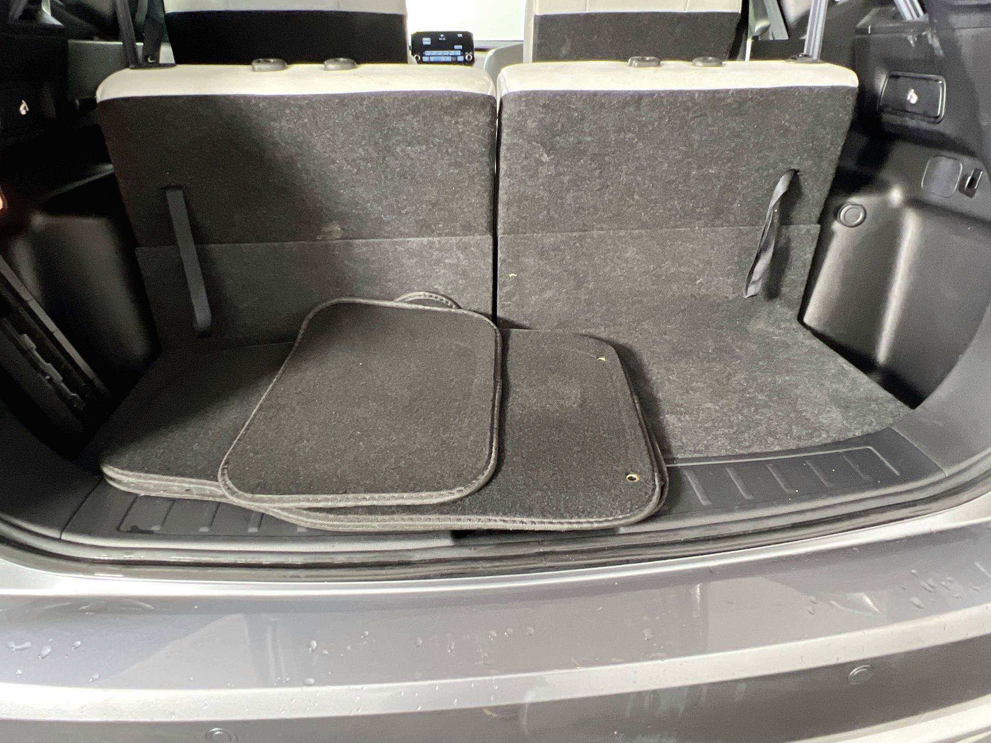 Used 2023 Mitsubishi Outlander SEL AWD/4WD image 25