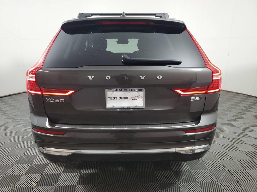 Used 2023 Volvo XC60 B5 Ultimate AWD/4WD image 5