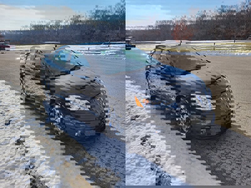 Used 2009 Pontiac G6 GXP w/ Sun And Sound Plus Package image 5