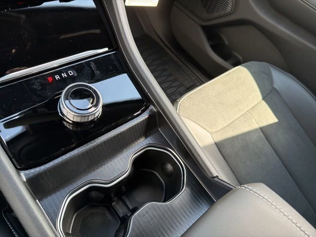 New 2025 Jeep Grand Cherokee Altitude RWD image 19