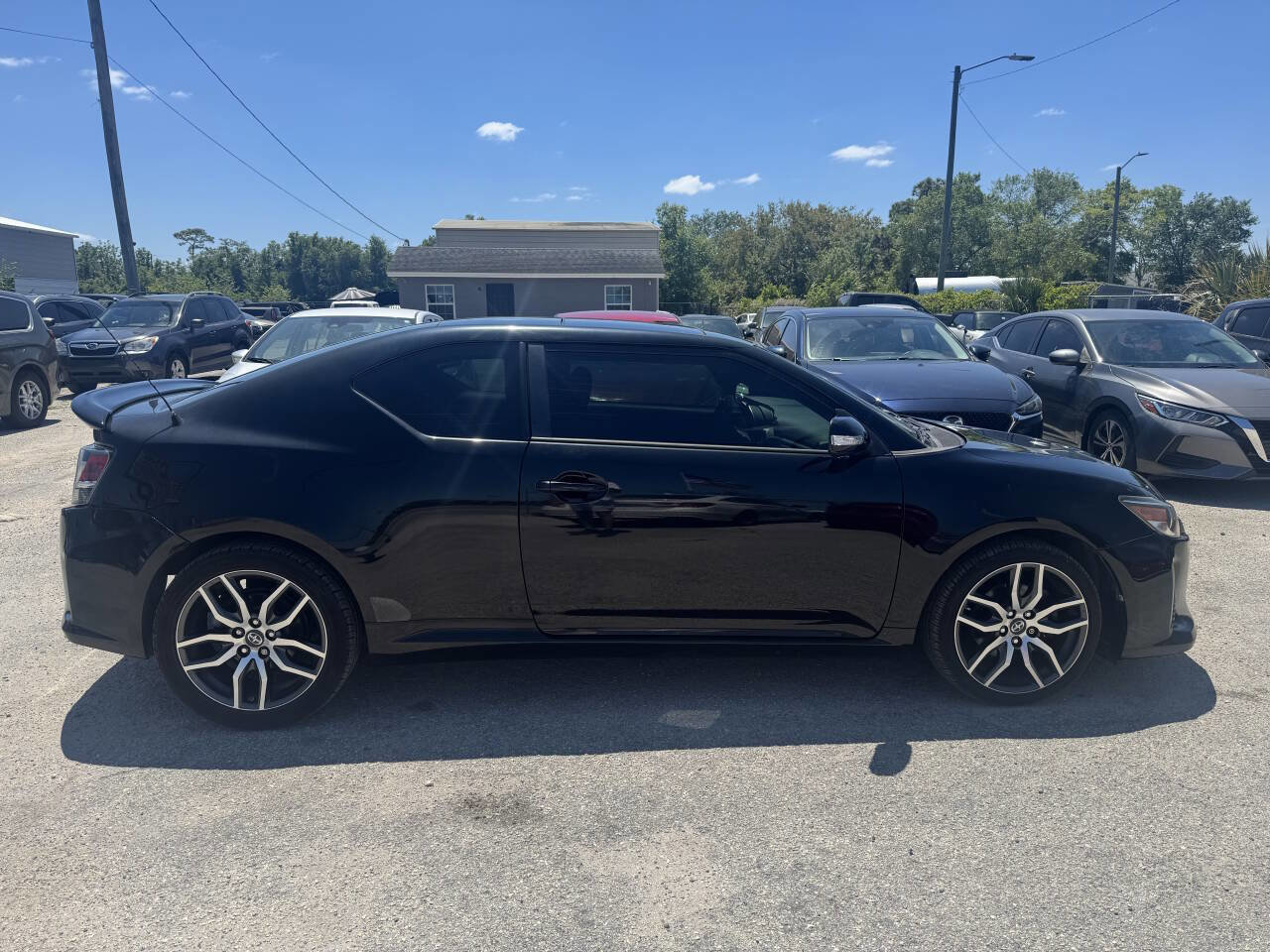 Used 2014 Scion tC image 9