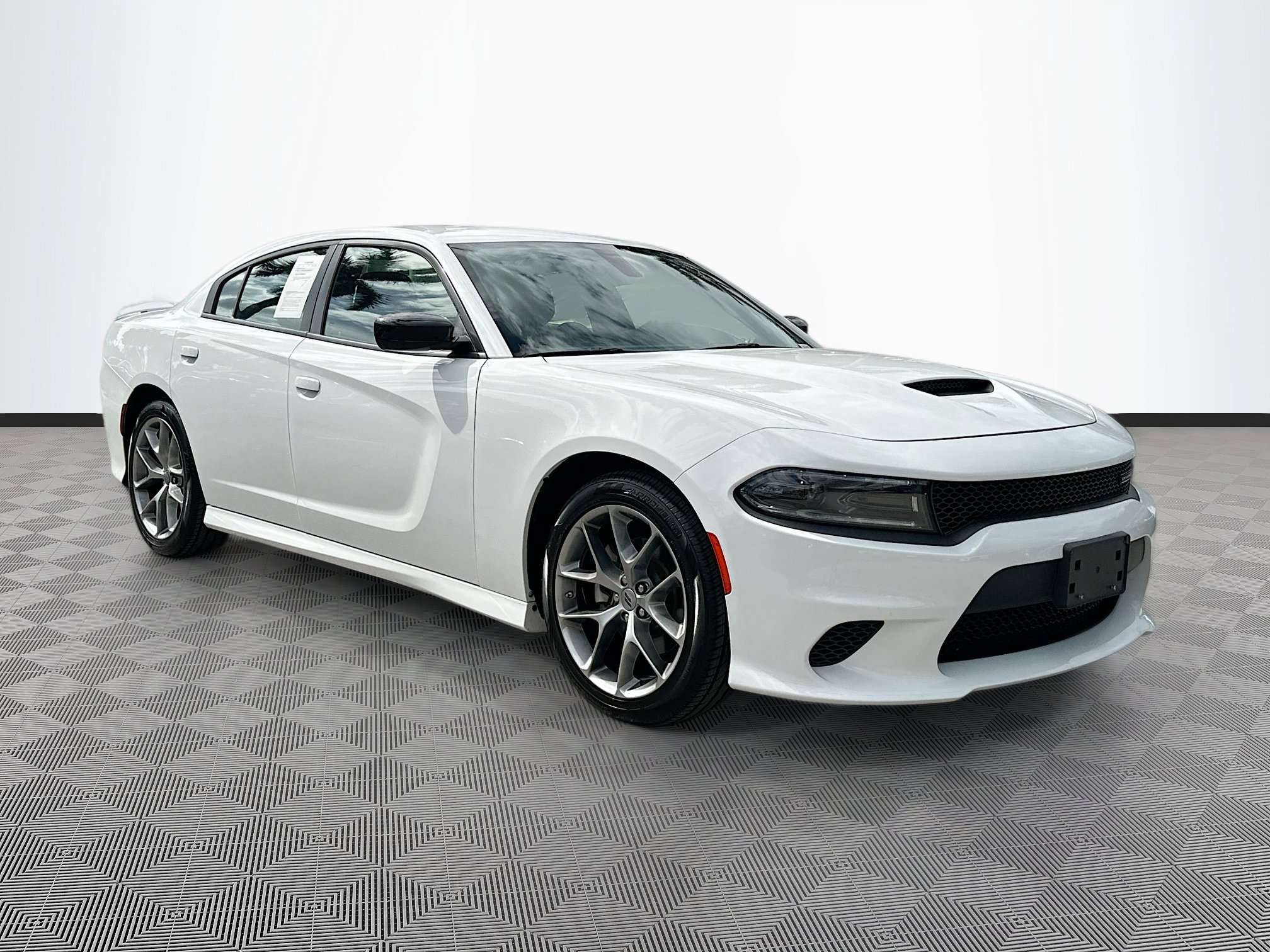 Used 2023 Dodge Charger GT image 1
