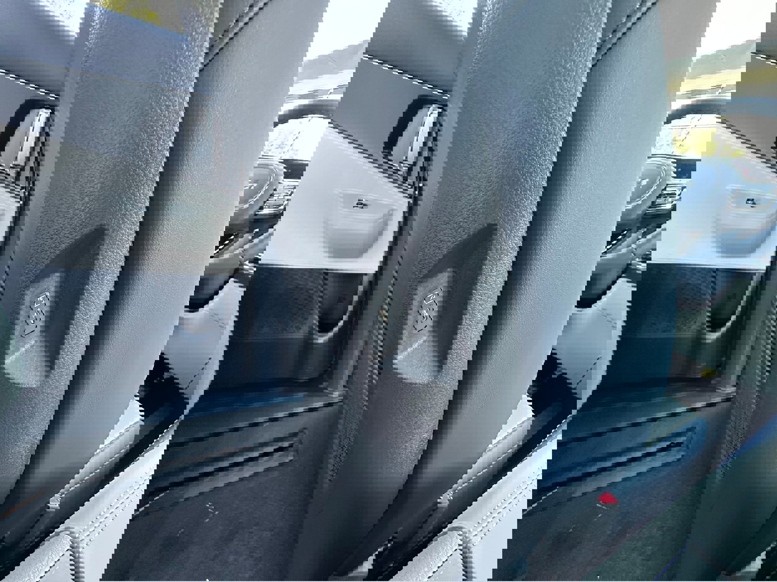 New 2026 Kia Carnival SX image 23