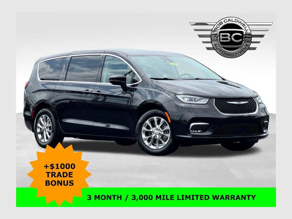 Used 2023 Chrysler Pacifica Touring-L