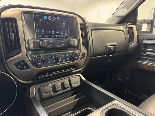 Used 2017 GMC Sierra 2500 Denali w/ Duramax Plus Package image 23