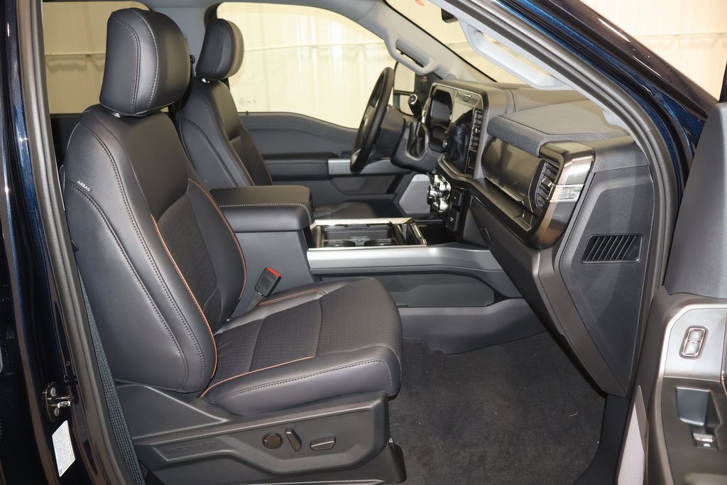New 2025 Ford F350 Lariat w/ Lariat Ultimate Package image 16
