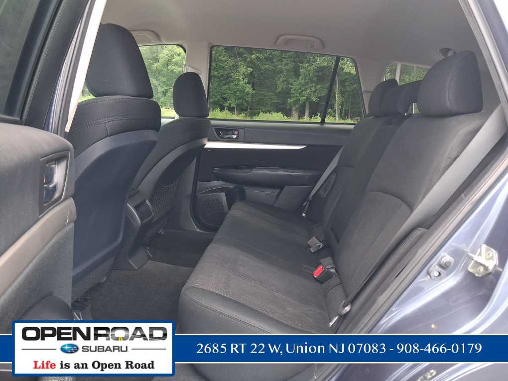 Used 2013 Subaru Outback 2.5i Premium w/ All-Weather Pkg AWD/4WD image 24