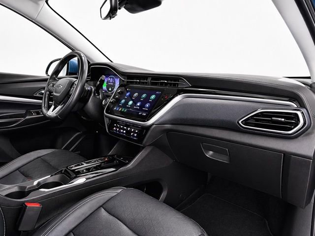 Used 2023 Chevrolet Bolt EUV Premier w/ Sun & Sound Package FWD image 15