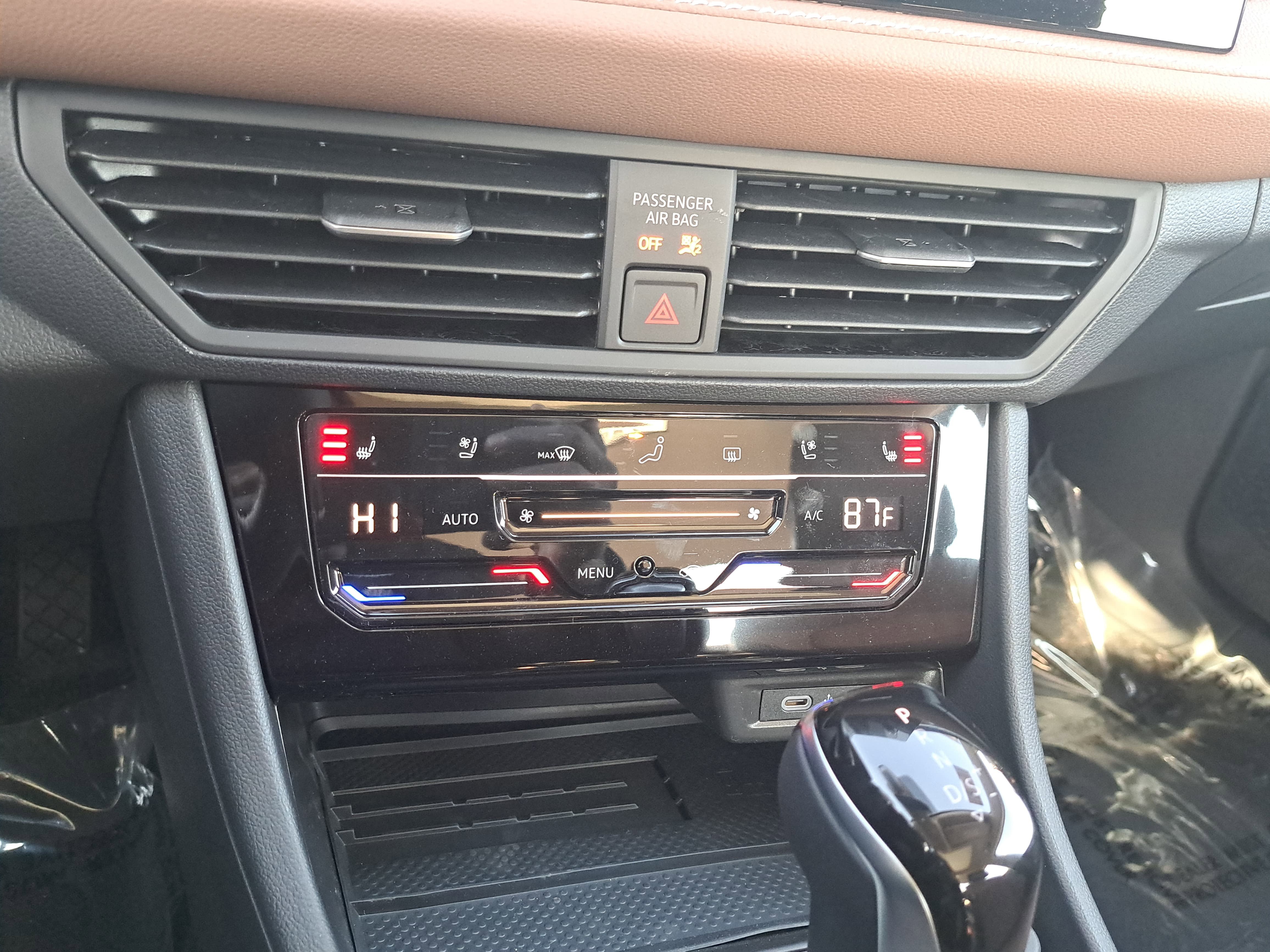 New 2026 Volkswagen Jetta SEL FWD image 20