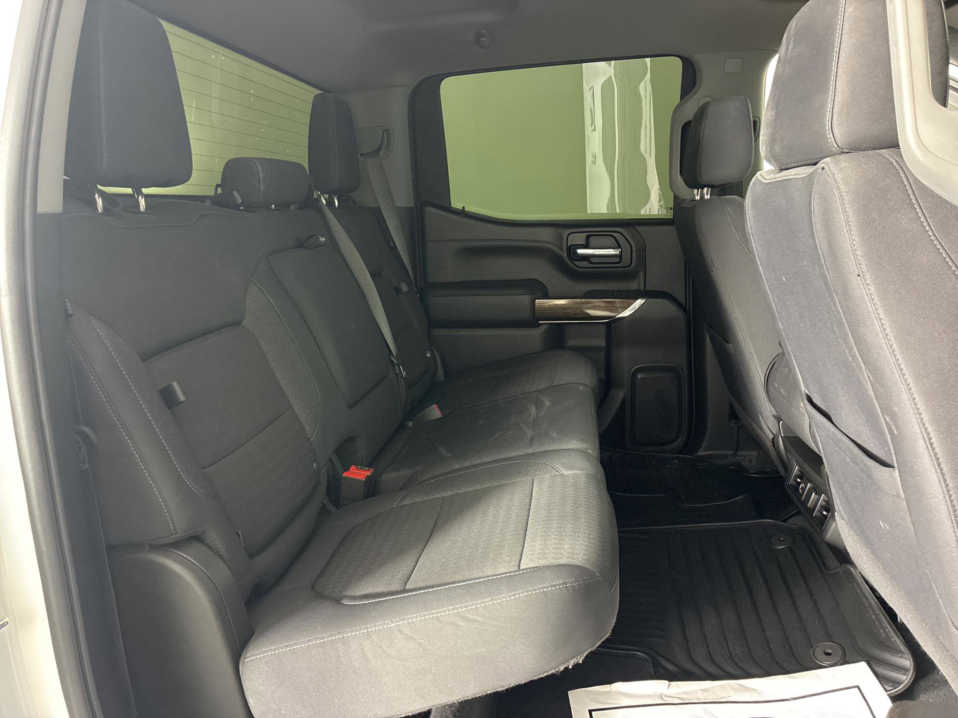 Used 2020 GMC Sierra 1500 Elevation w/ Elevation Value Package image 19