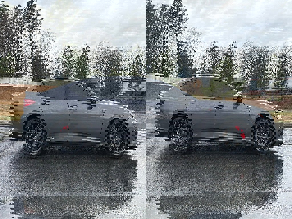 Used 2023 Acura TLX Type S image 2