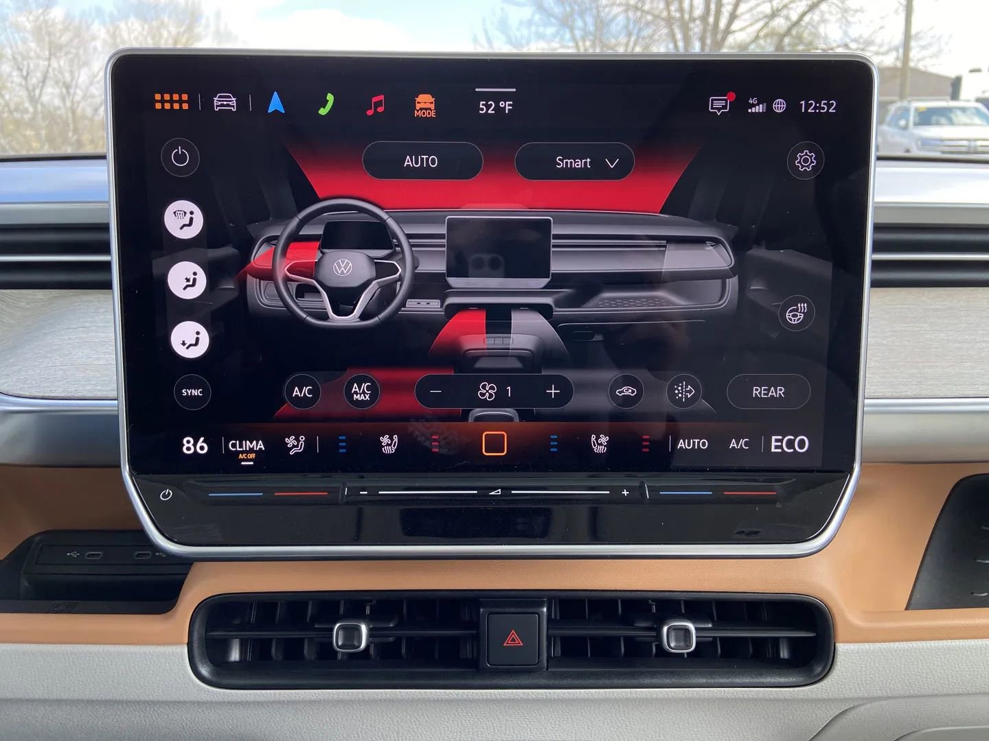 Used 2025 Volkswagen ID. Buzz 1st Edition image 23