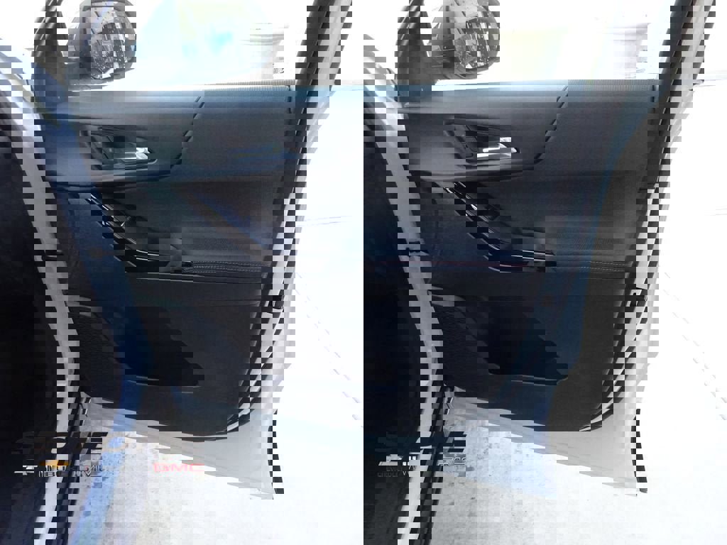 New 2026 Chevrolet Equinox RS image 28