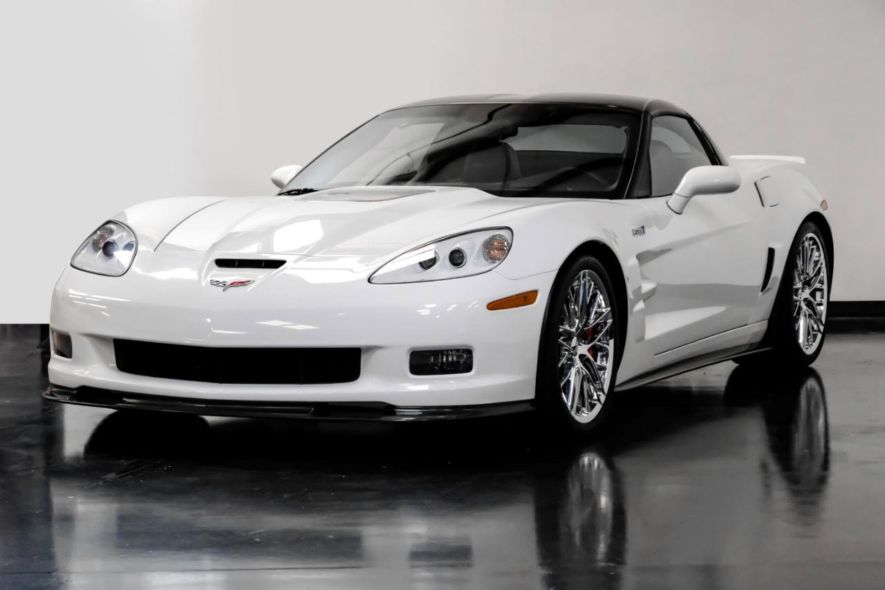 Used 2012 Chevrolet Corvette ZR1 w/ 3ZR Preferred Equipment Group RWD image 8