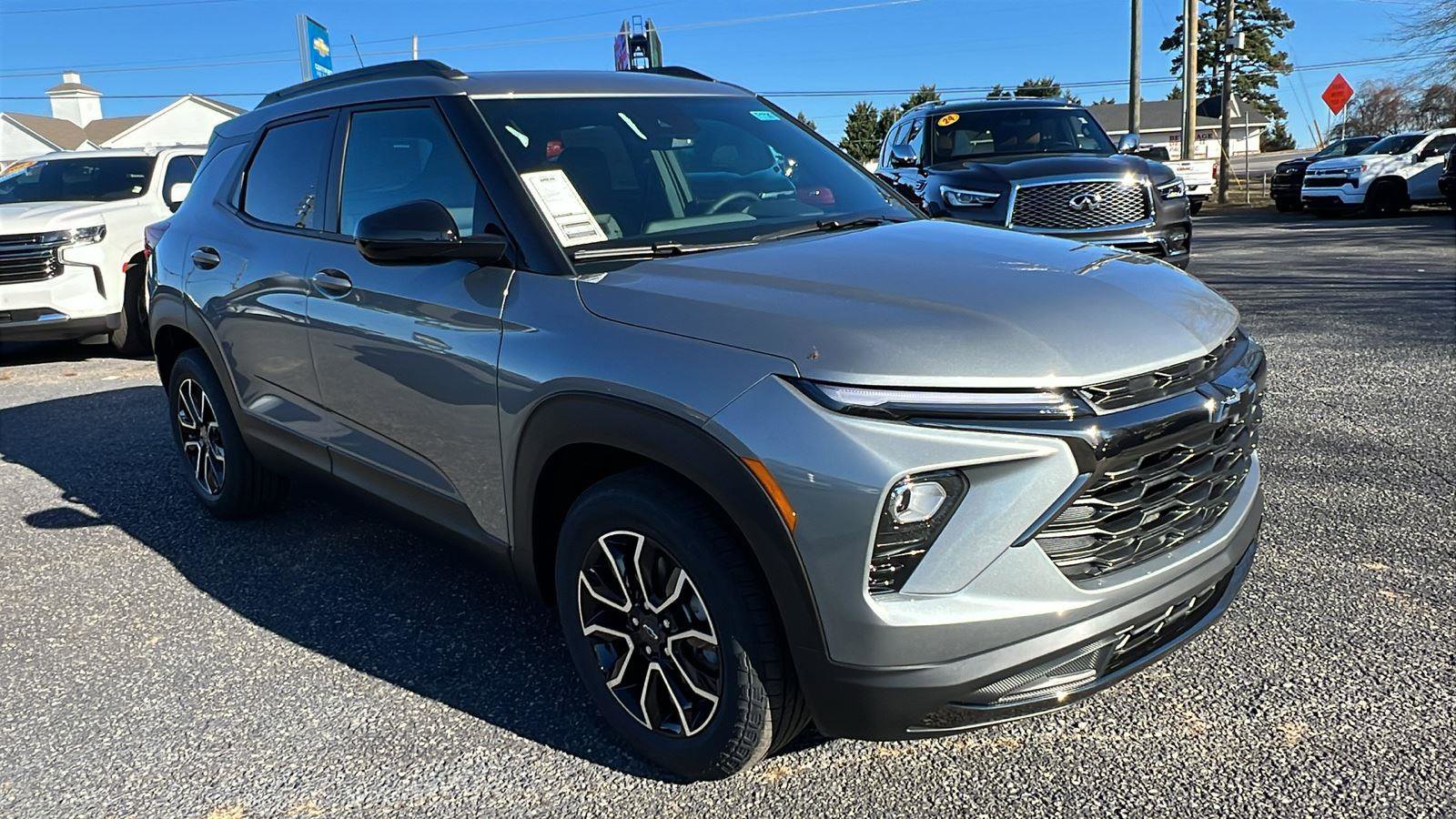 New 2026 Chevrolet TrailBlazer ACTIV w/ Convenience Package image 3