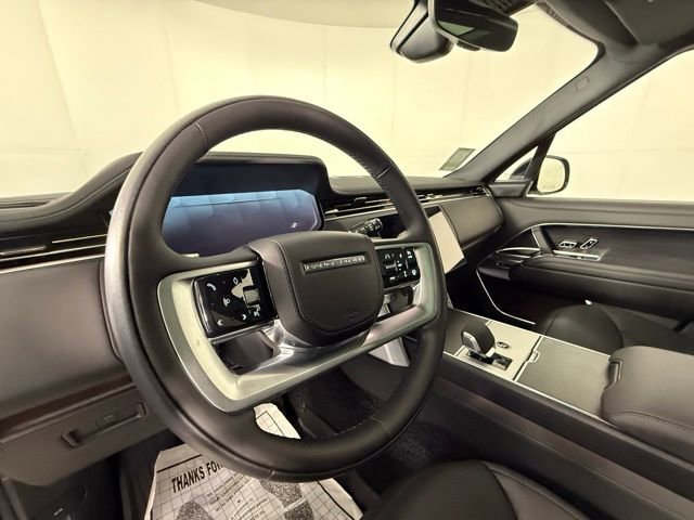 New 2025 Land Rover Range Rover SE image 10