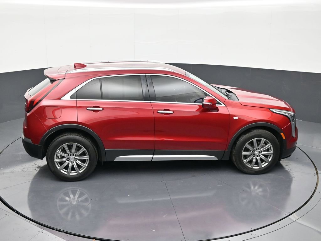 Used 2021 Cadillac XT4 Premium Luxury w/ Driver Awareness Package image 17