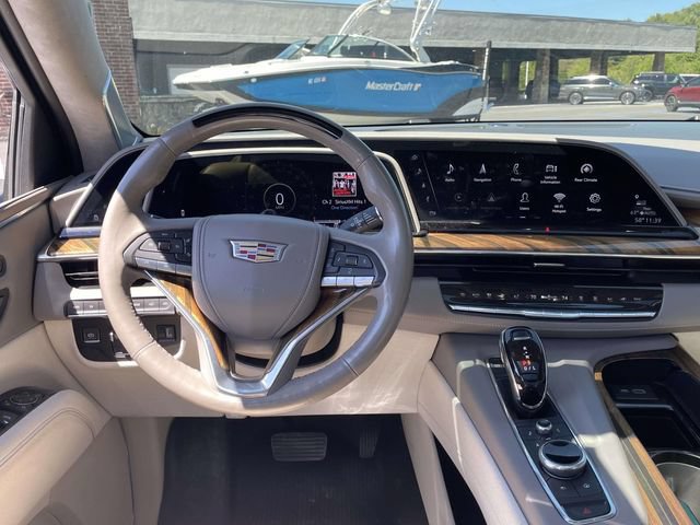 Used 2021 Cadillac Escalade ESV Sport Platinum AWD/4WD image 17