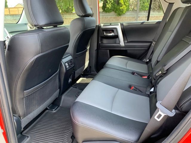 Used 2024 Toyota 4Runner SR5 Premium w/ Moonroof Package AWD/4WD image 15