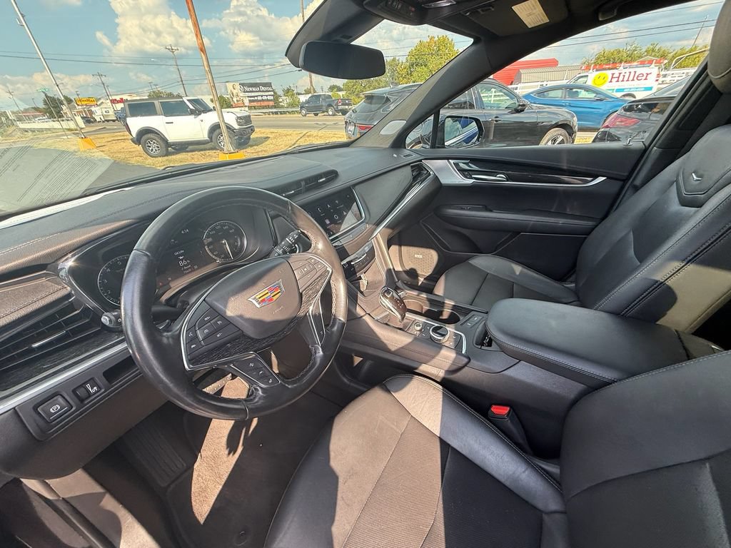Used 2021 Cadillac XT5 Premium Luxury AWD/4WD image 14