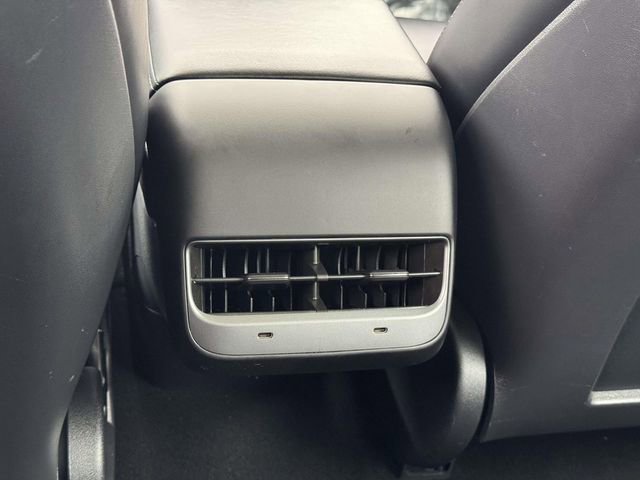 Used 2021 Tesla Model 3 Standard Range Plus image 14