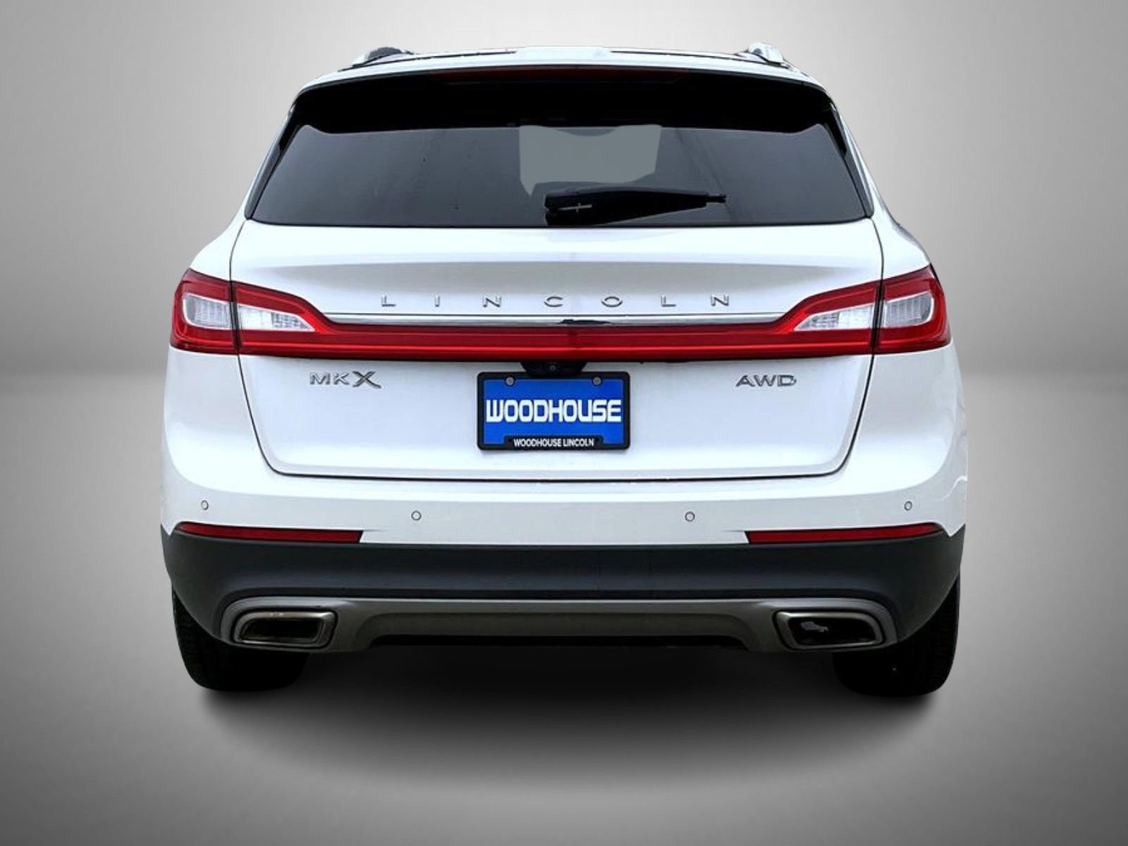 Used 2016 Lincoln MKX Reserve w/ Driver Assistance Package image 6