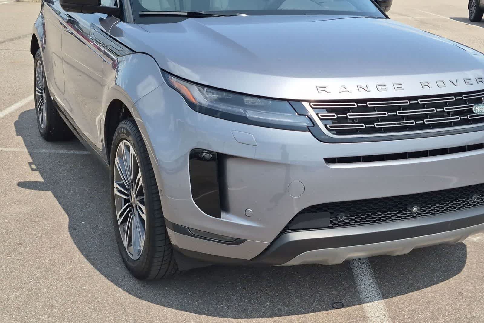 Certified 2026 Land Rover Range Rover Evoque S AWD/4WD image 10