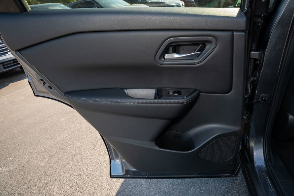 New 2026 Nissan Rogue SV image 12