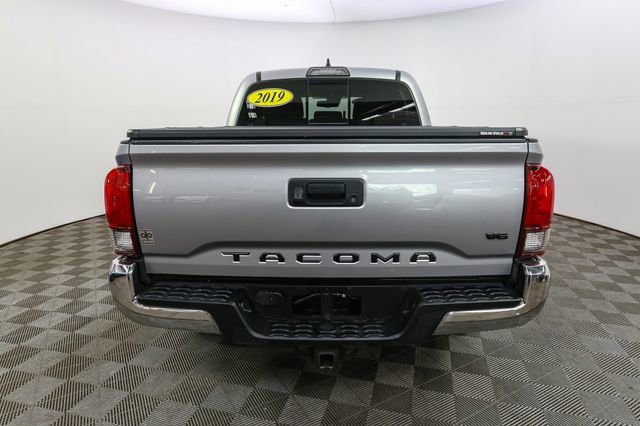 Used 2019 Toyota Tacoma TRD Off-Road AWD/4WD image 10