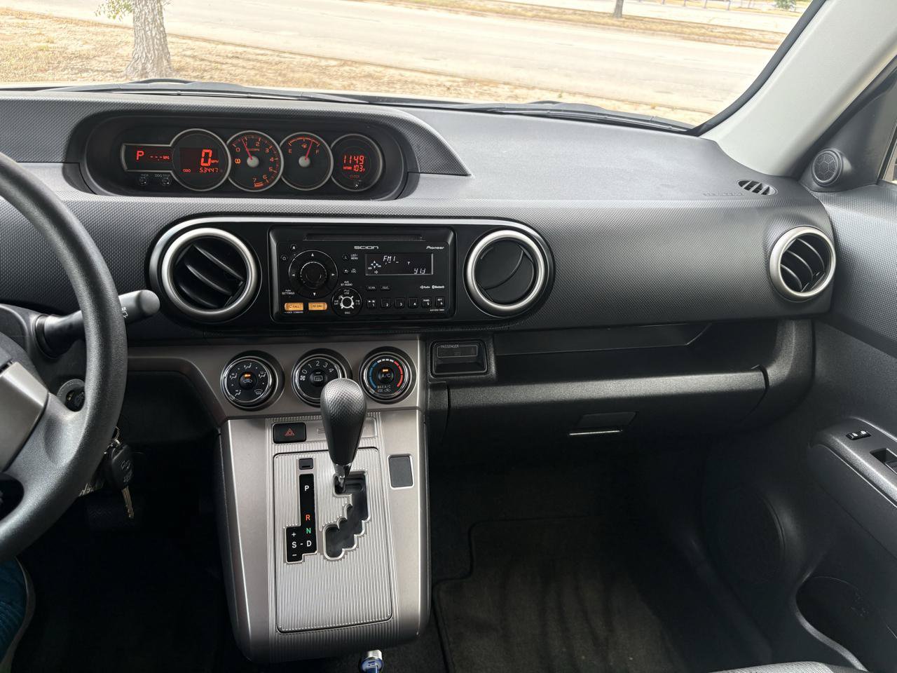 Used 2013 Scion xB FWD image 44