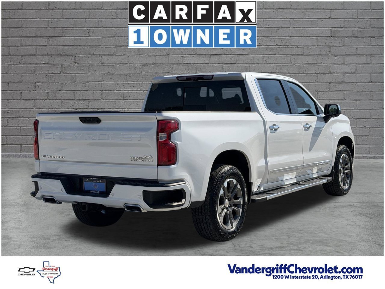 Certified 2023 Chevrolet Silverado 1500 High Country w/ Technology Package AWD/4WD image 4